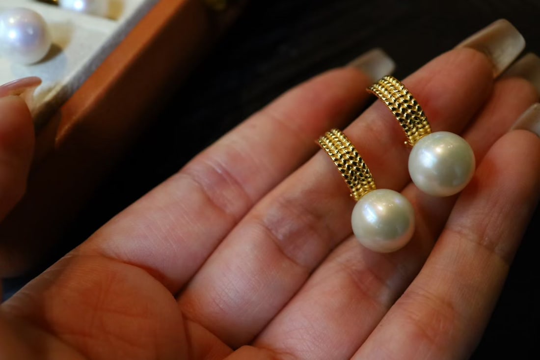 Sterling silver gold-plated natural pearl earrings - 2