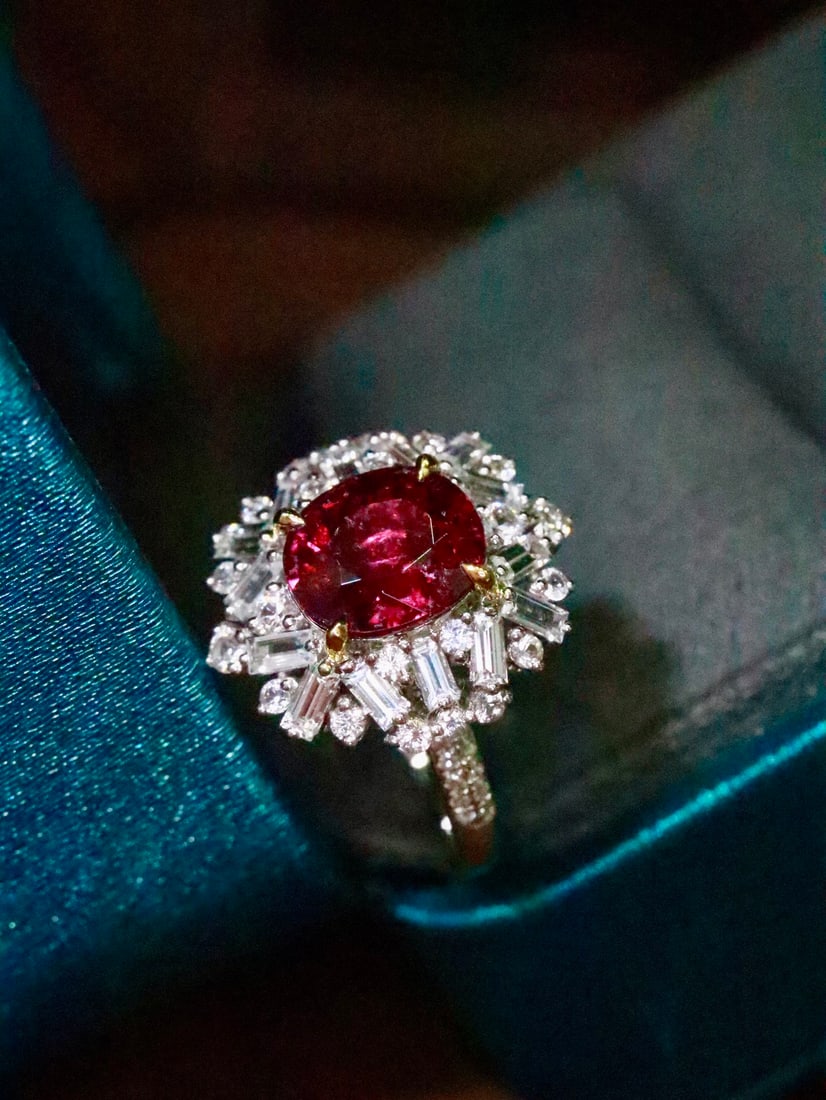 18K Gold Natural Ruby Ring - 3