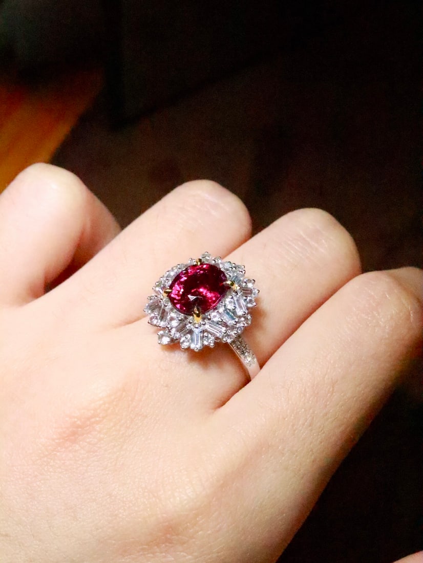 18K Gold Natural Ruby Ring - 6