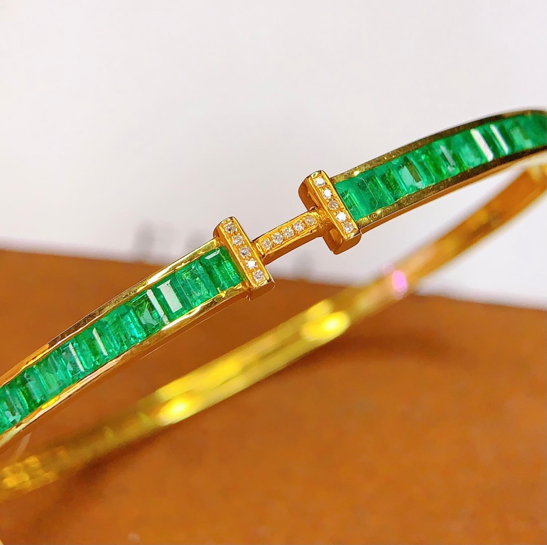 18K Gold Natural Emerald Bracelet - 3