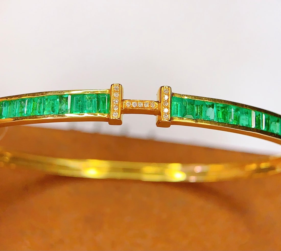 18K Gold Natural Emerald Bracelet - 4