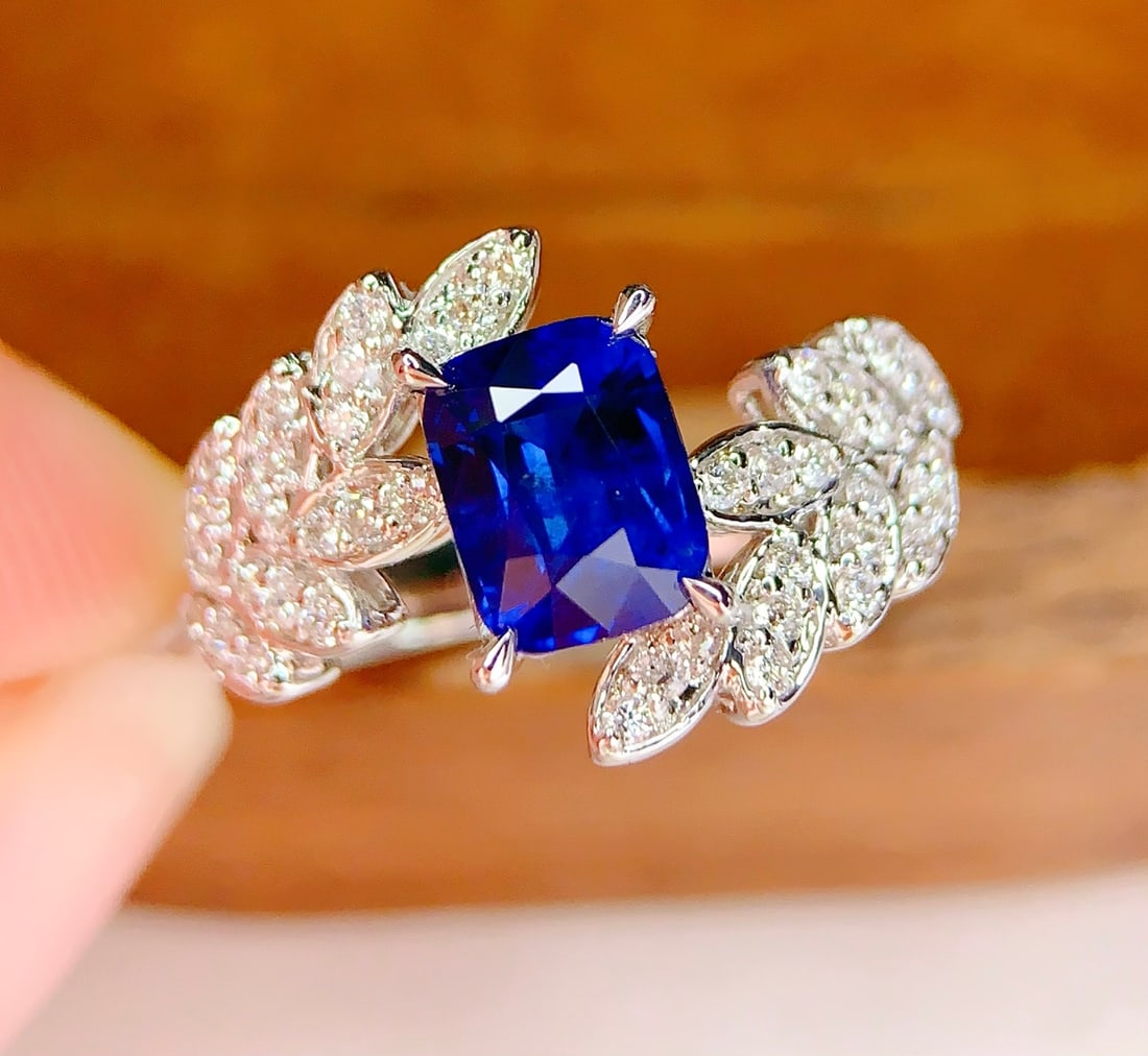 18K Gold Natural Sapphire Ring - 5