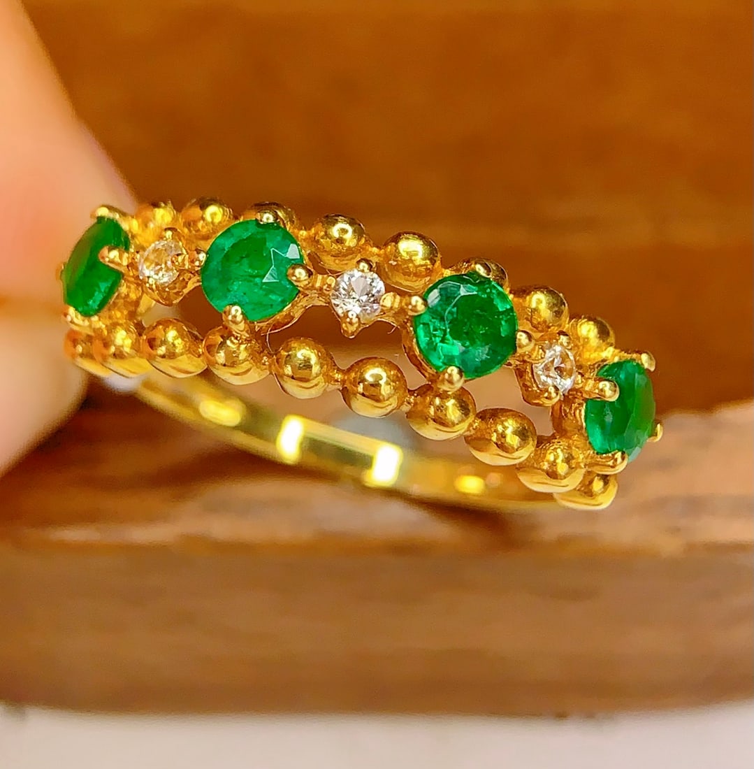 18K Gold Natural Emerald Ring - 2