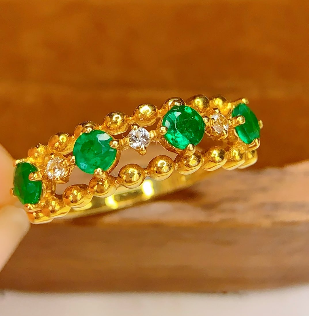 18K Gold Natural Emerald Ring - 5
