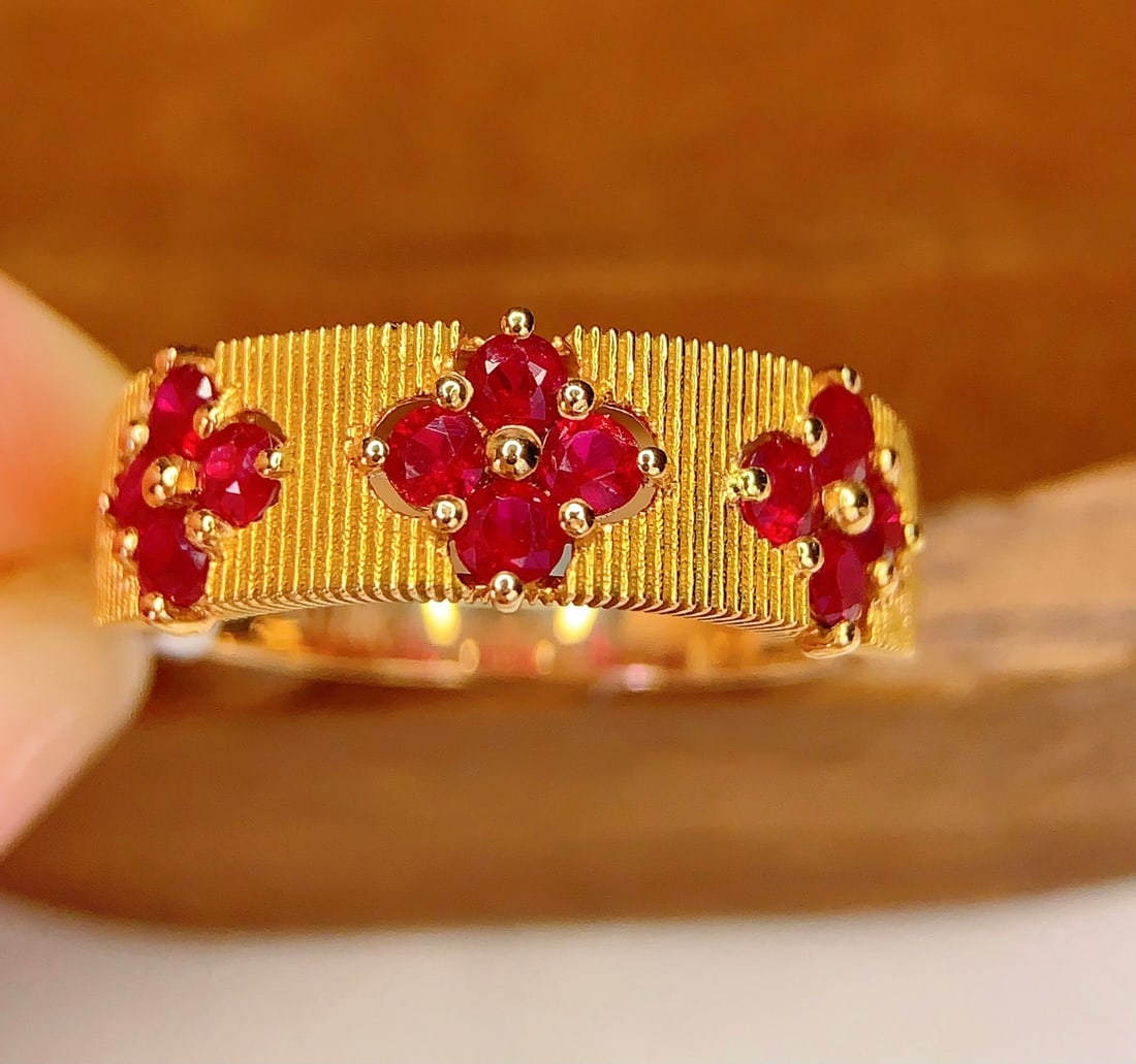 18K Gold Natural Ruby Ring - 5