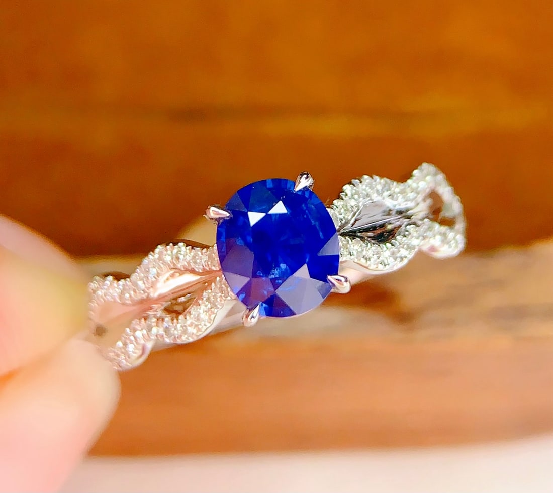 18K Gold Natural Sapphire Ring - 5