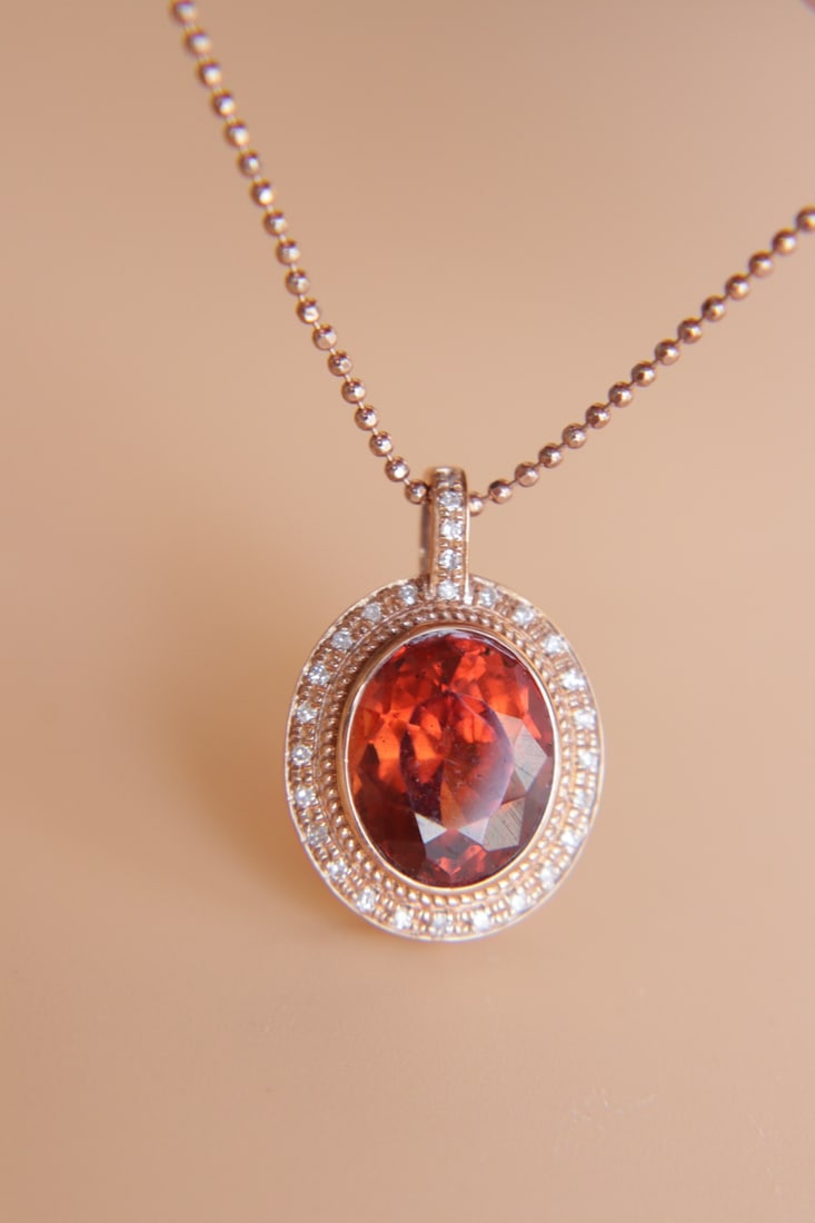 18K Gold Natural Fanta Garnet Pendant - 9