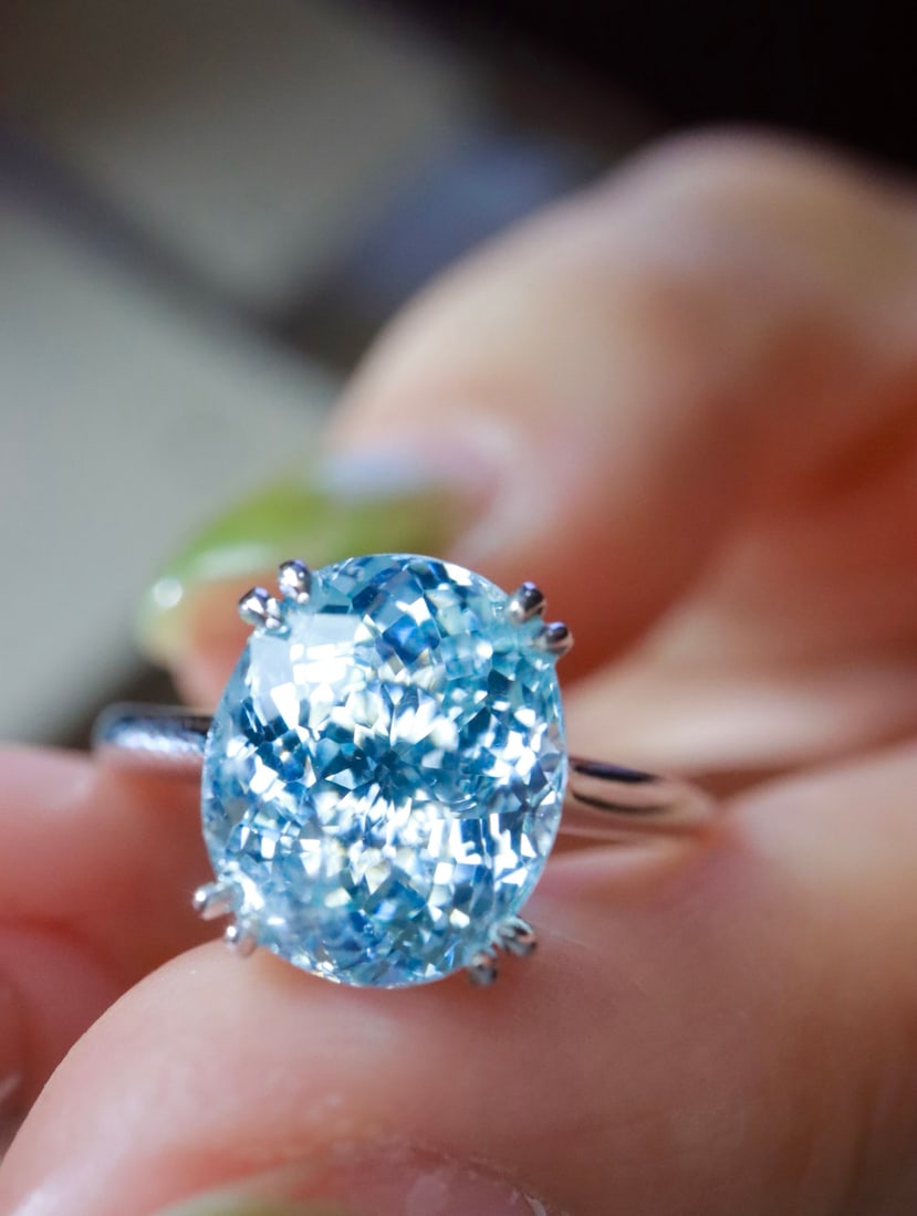 18K Gold Natural Aquamarine Ring - 4