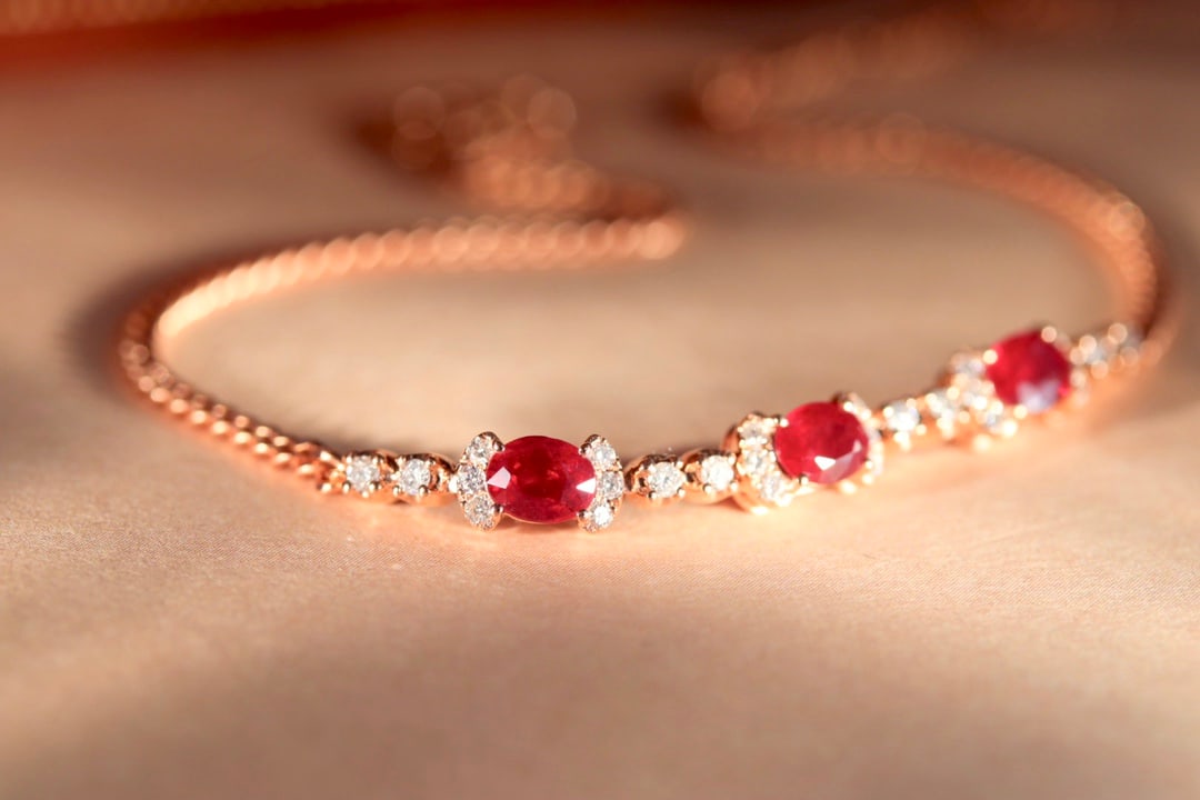 18K Gold Natural Pigeon Blood Ruby Bracelet - 2