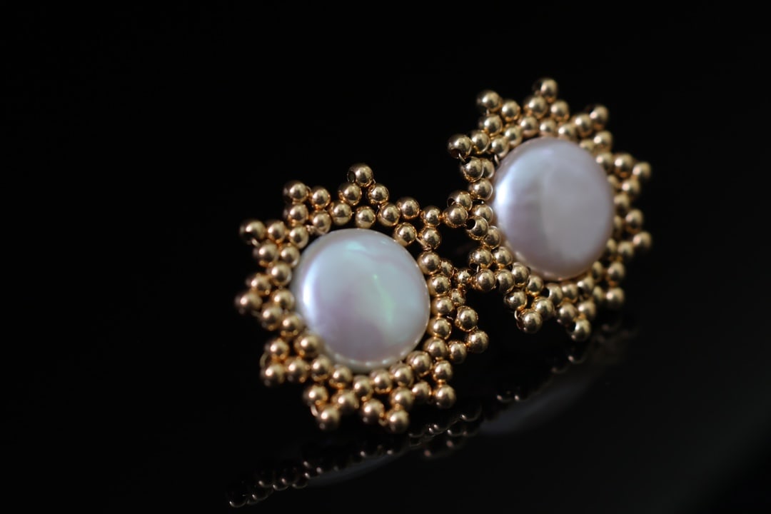 Natural Button Pearl Earrings - 3