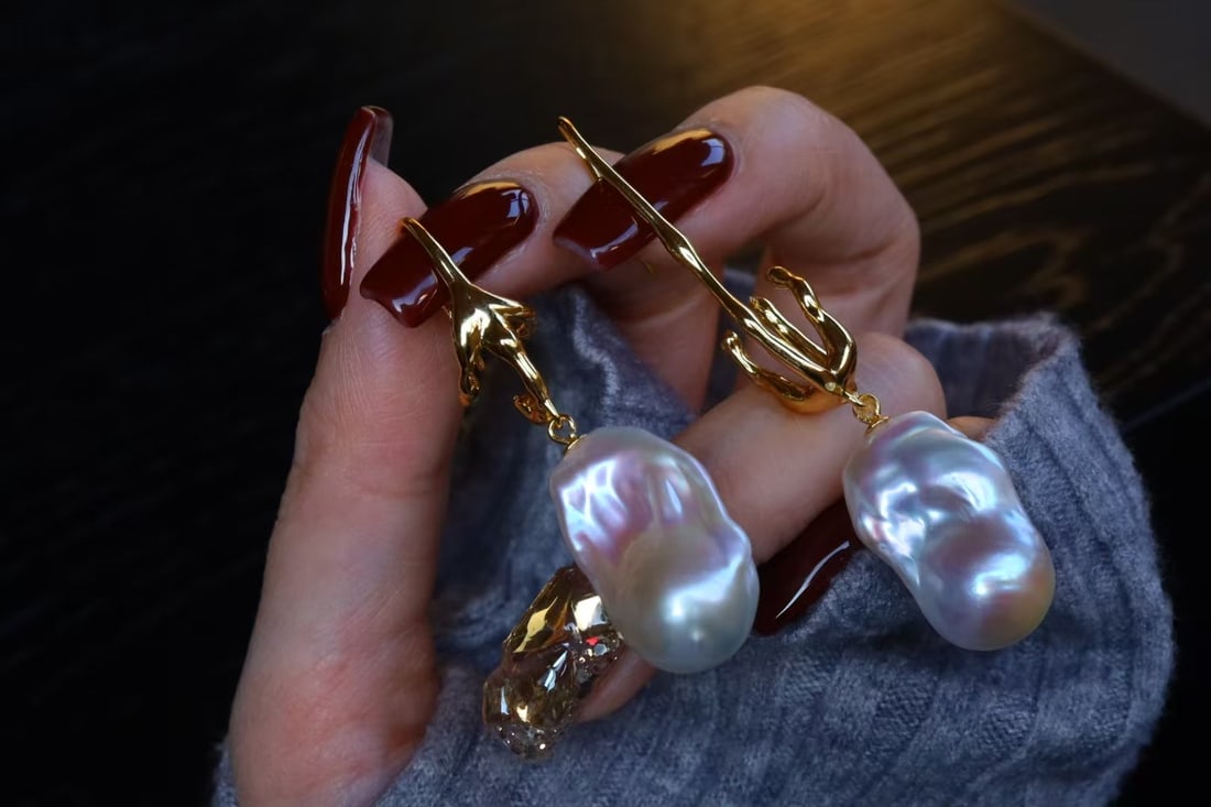 S925 Sterling Silver Natural Baroque Pearl Stud Earrings - 5