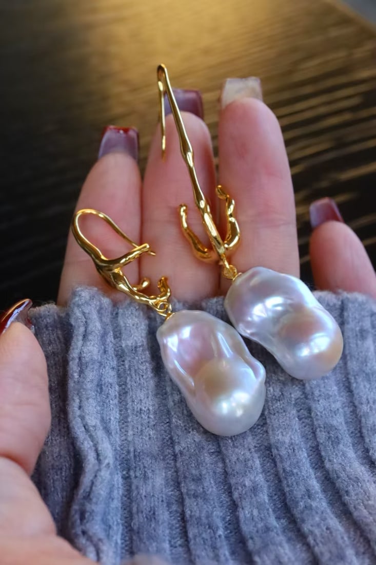 S925 Sterling Silver Natural Baroque Pearl Stud Earrings - 9