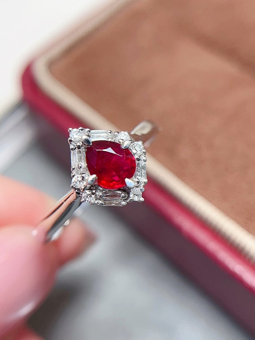 18K Gold Ruby Ring - 4