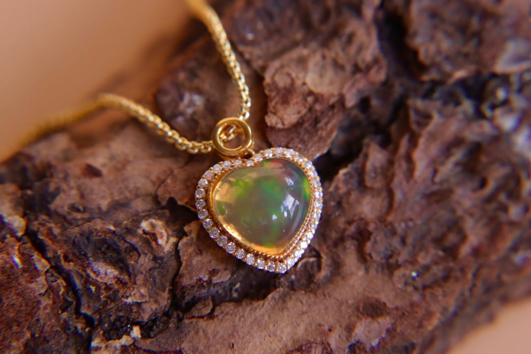 18K Gold Natural Opal Diamond Pendant - 3