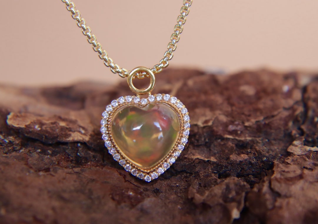 18K Gold Natural Opal Diamond Pendant - 4