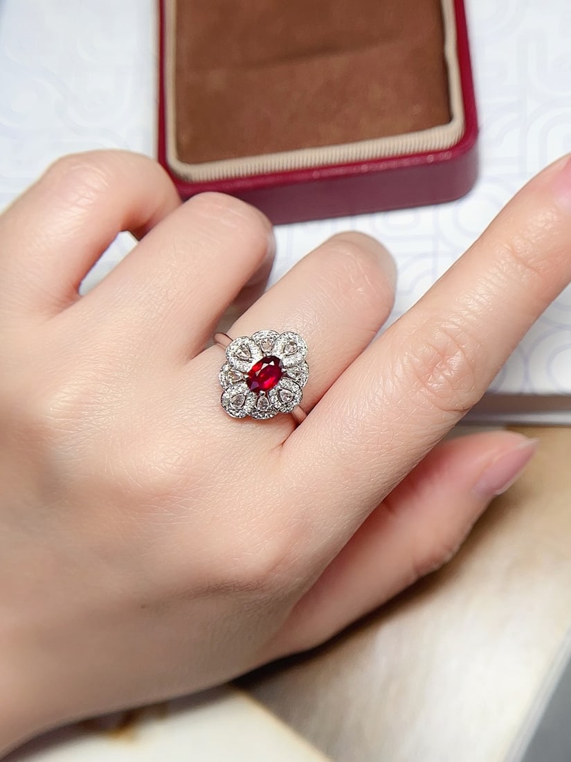 18K Gold Ruby Ring - 5