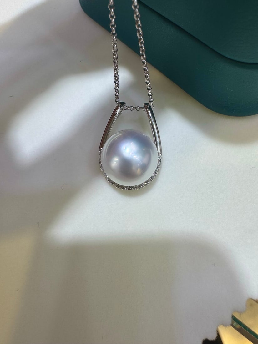 18K Gold Pearl Pendant - 3