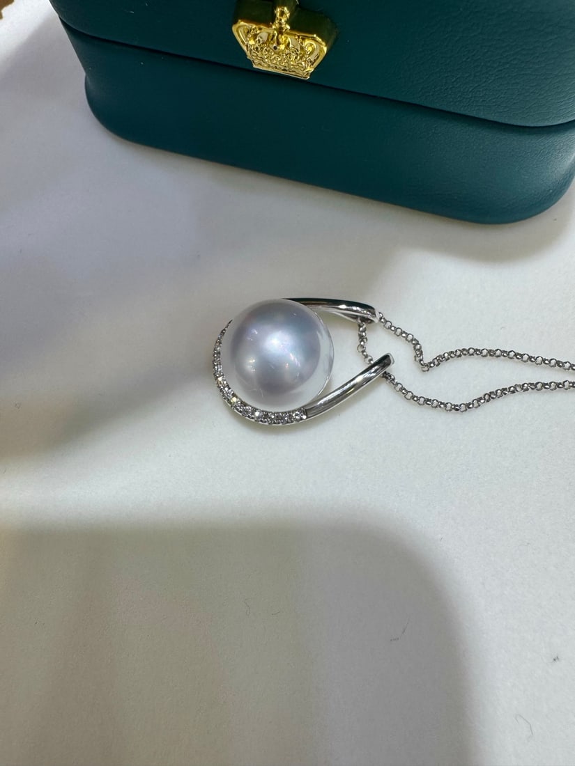 18K Gold Pearl Pendant - 5
