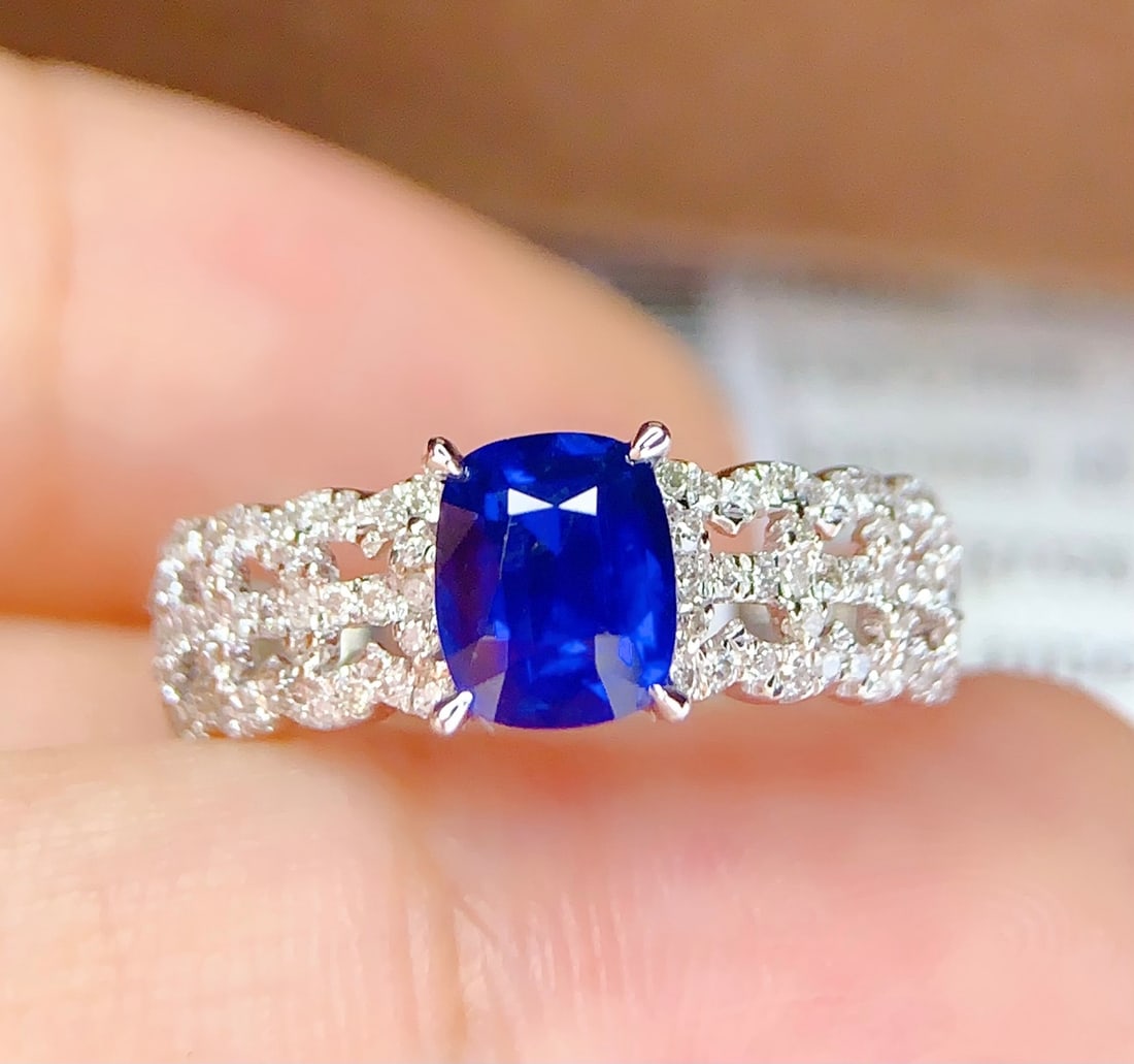 18K Gold Natural Sapphire Ring - 3