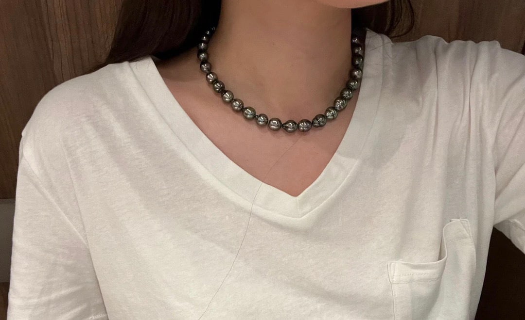 Tahitian Pearl Necklace - 12