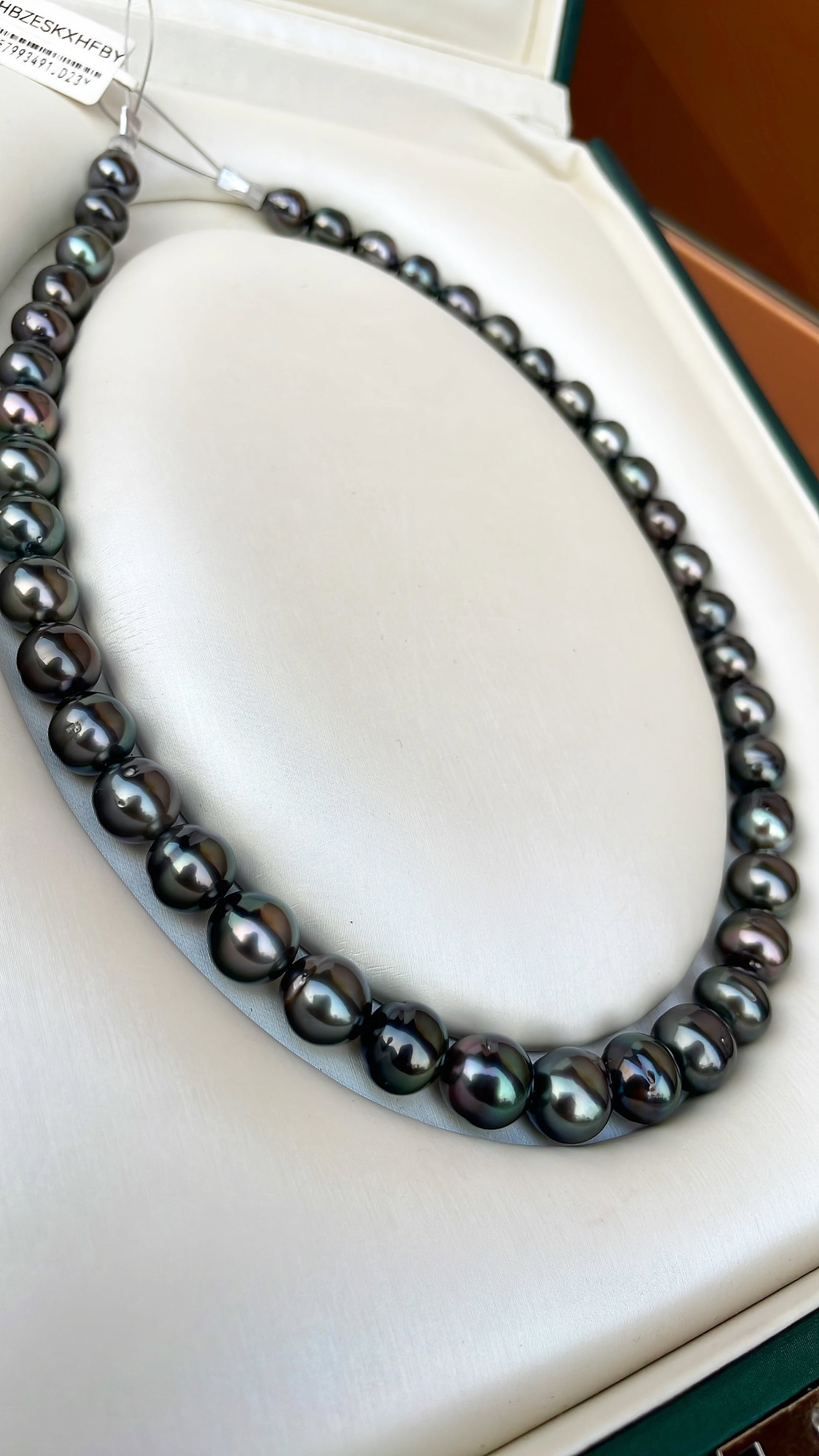 Tahitian Pearl Necklace - 9