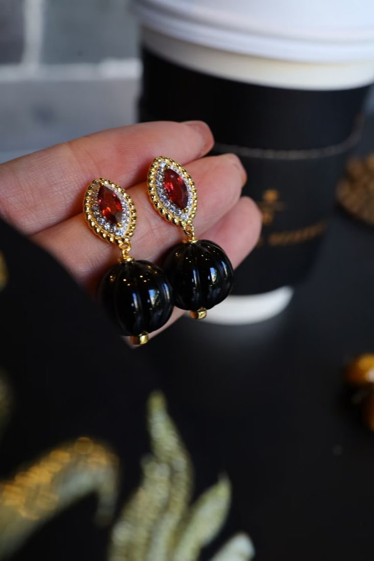 Silver Natural Garnet Black Agate Earrings - 3