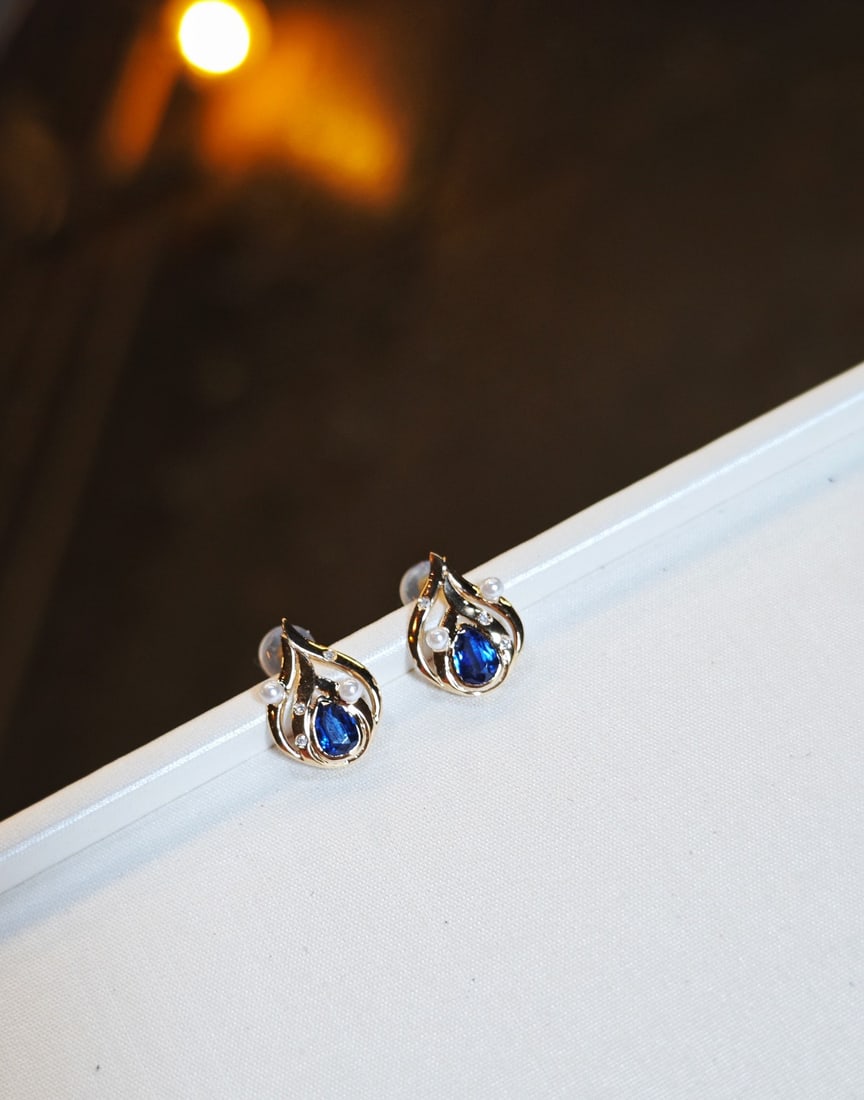 18K Gold Kyanite Pearl Earrings - 5