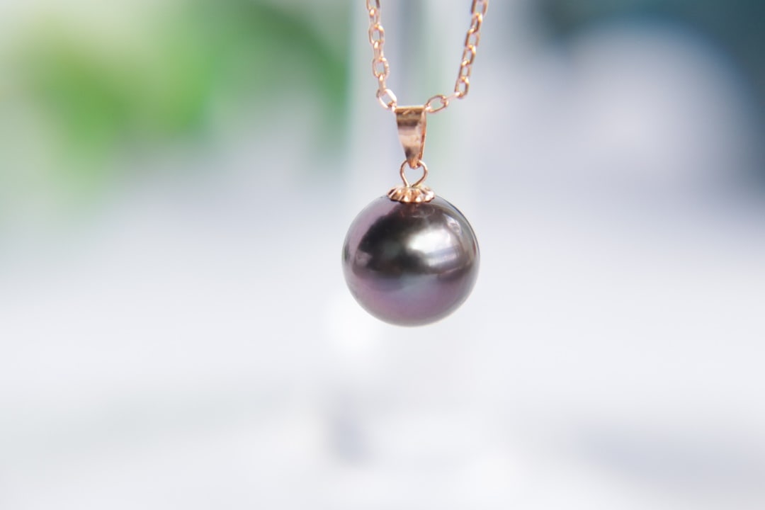 18K Gold Tahitian Pearl Pendant - 2