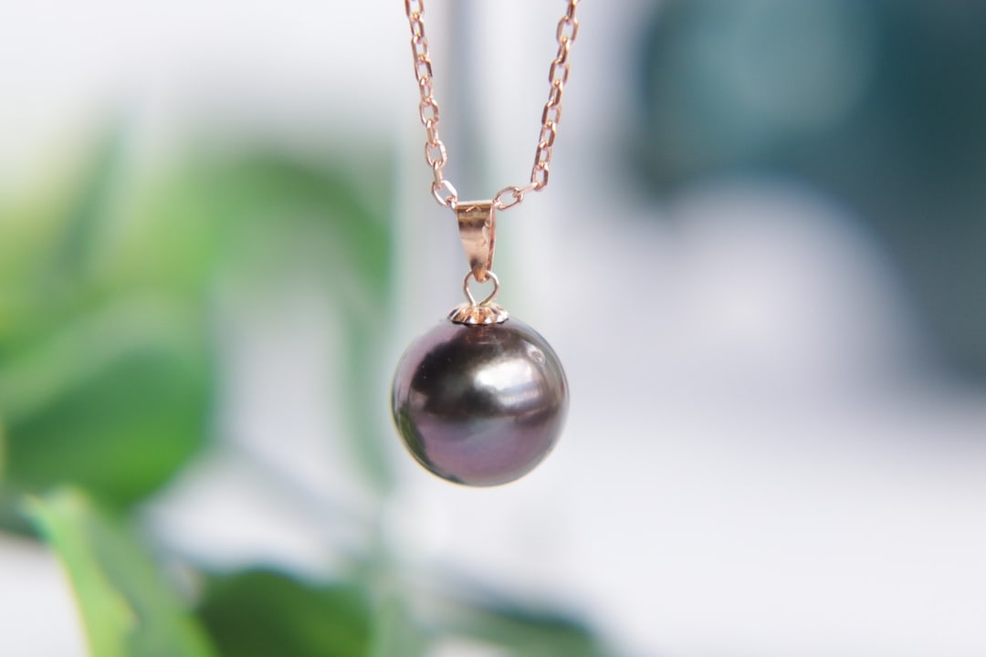 18K Gold Tahitian Pearl Pendant - 3