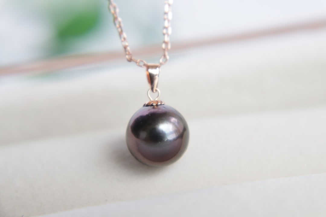 18K Gold Tahitian Pearl Pendant - 4