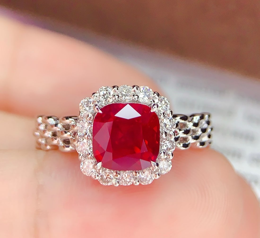 18K Gold Natural Spinel Ring - 4