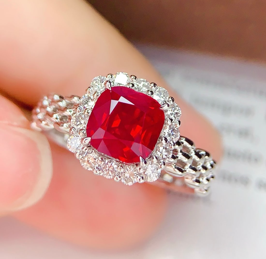18K Gold Natural Spinel Ring - 5