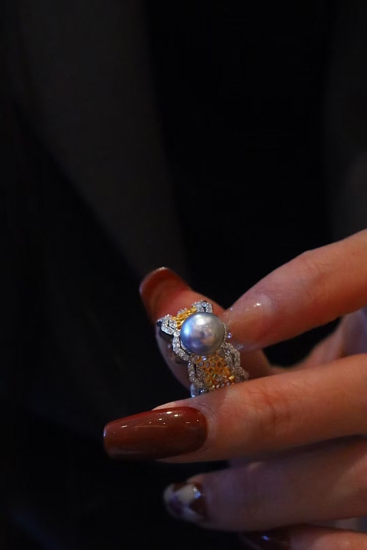 Gold-Plated Seawater Pearl Ring - 3