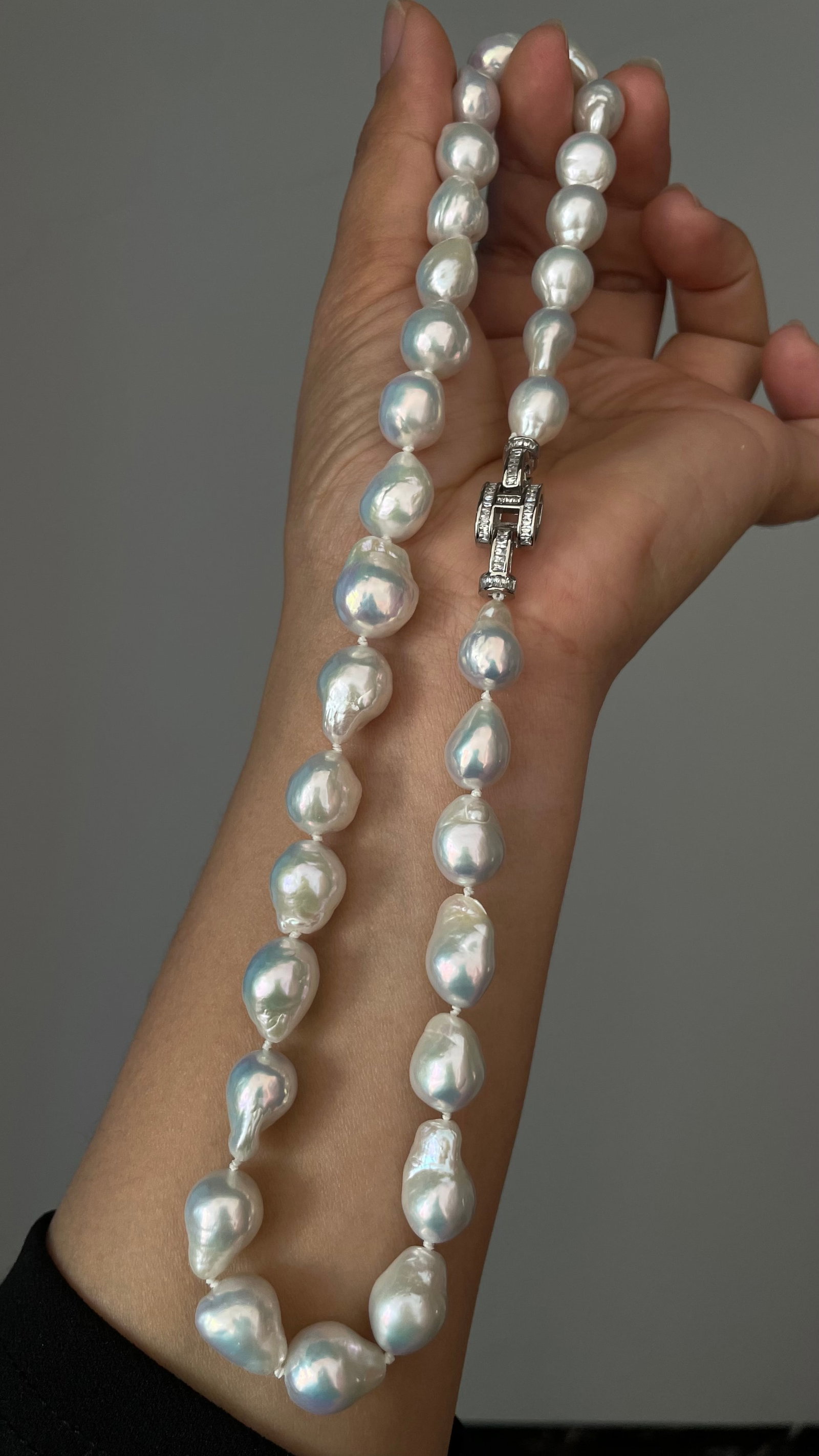Natural Freshwater Pearl Baroque Necklace - 3