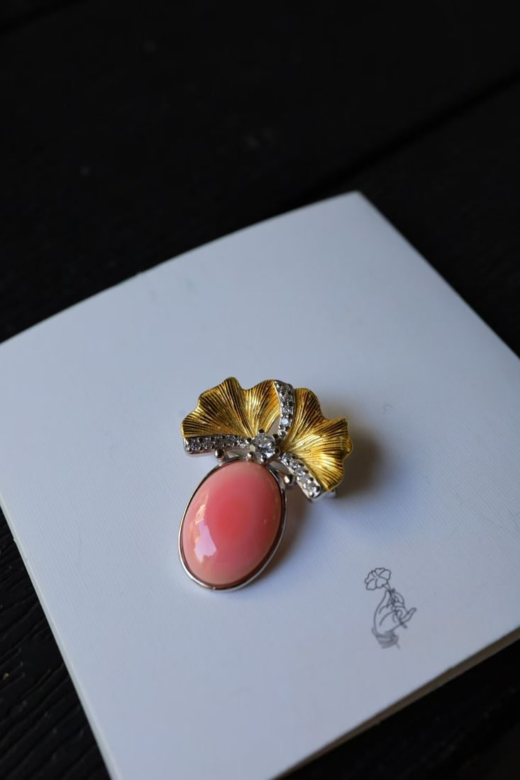 Gold-Plated Sterling Silver Natural Queen Conch Brooch - 3