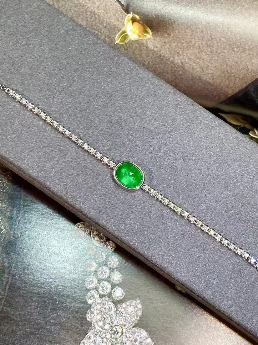 18K Gold Natural Emerald Bracelet - 3