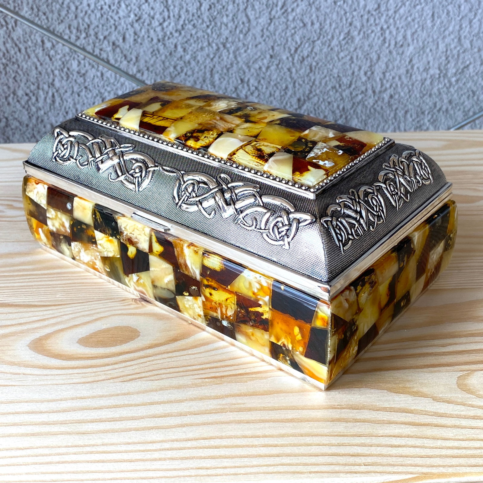 Antique Amber Jewellery box - 6