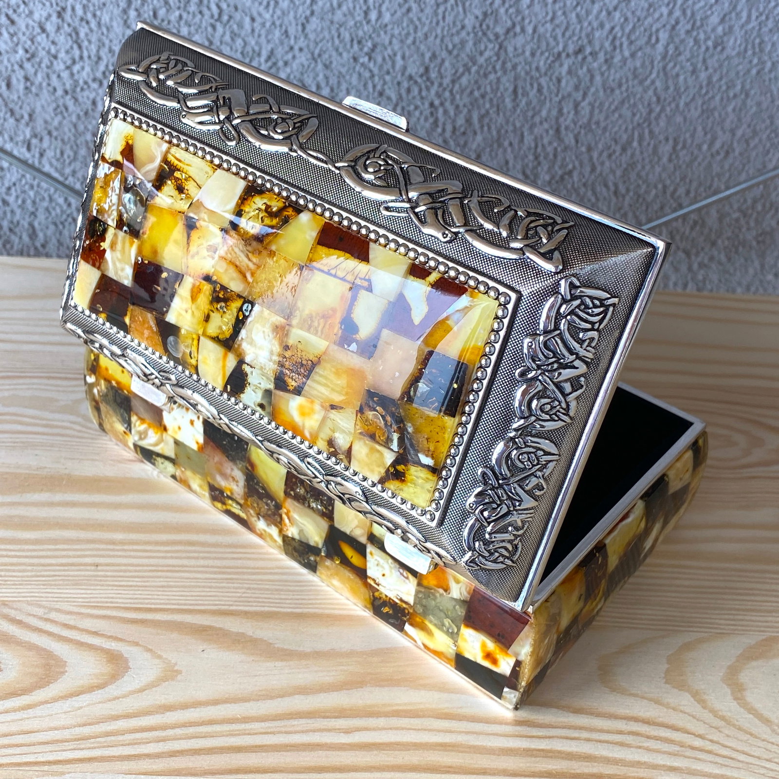 Antique Amber Jewellery box - 9
