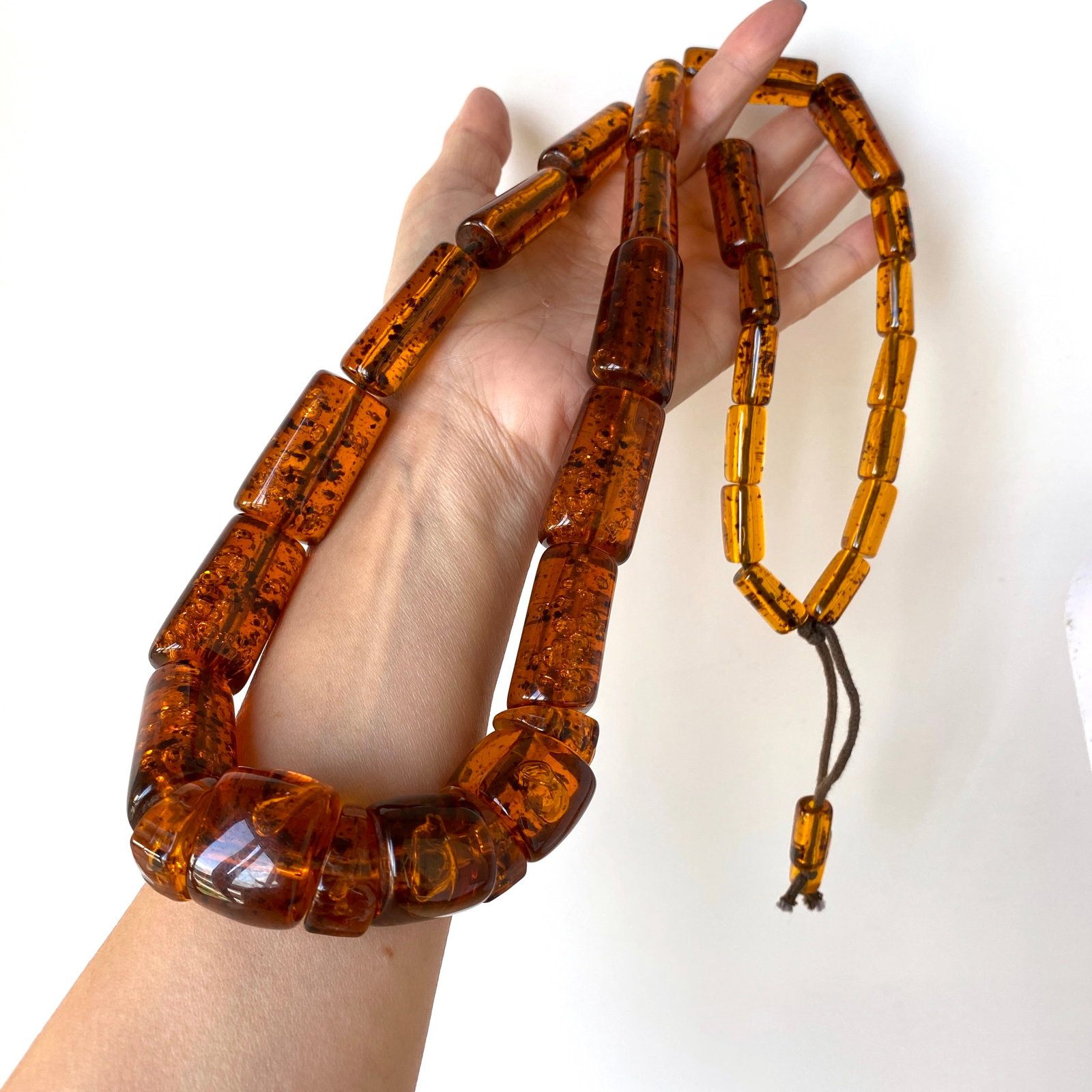 Magnificent Vintage Amber Necklace made from Barrel shaped Amber beads - 9