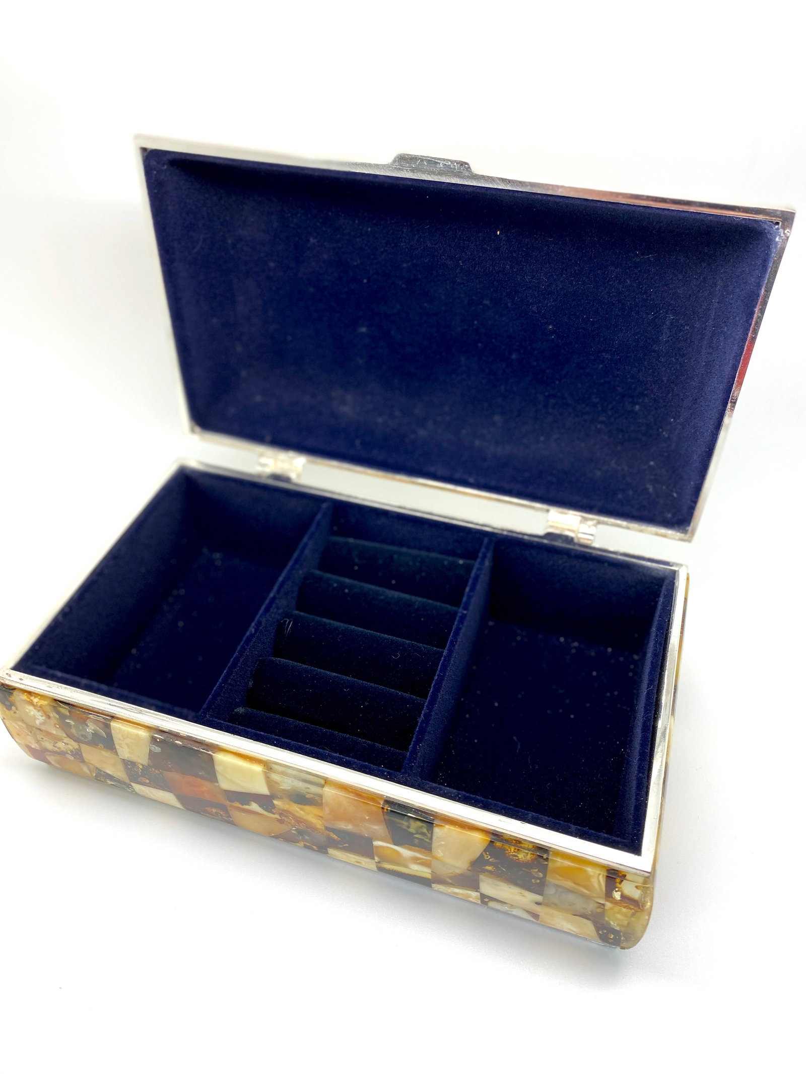 Staggering Unique Vintage Amber Jewellery box - 5