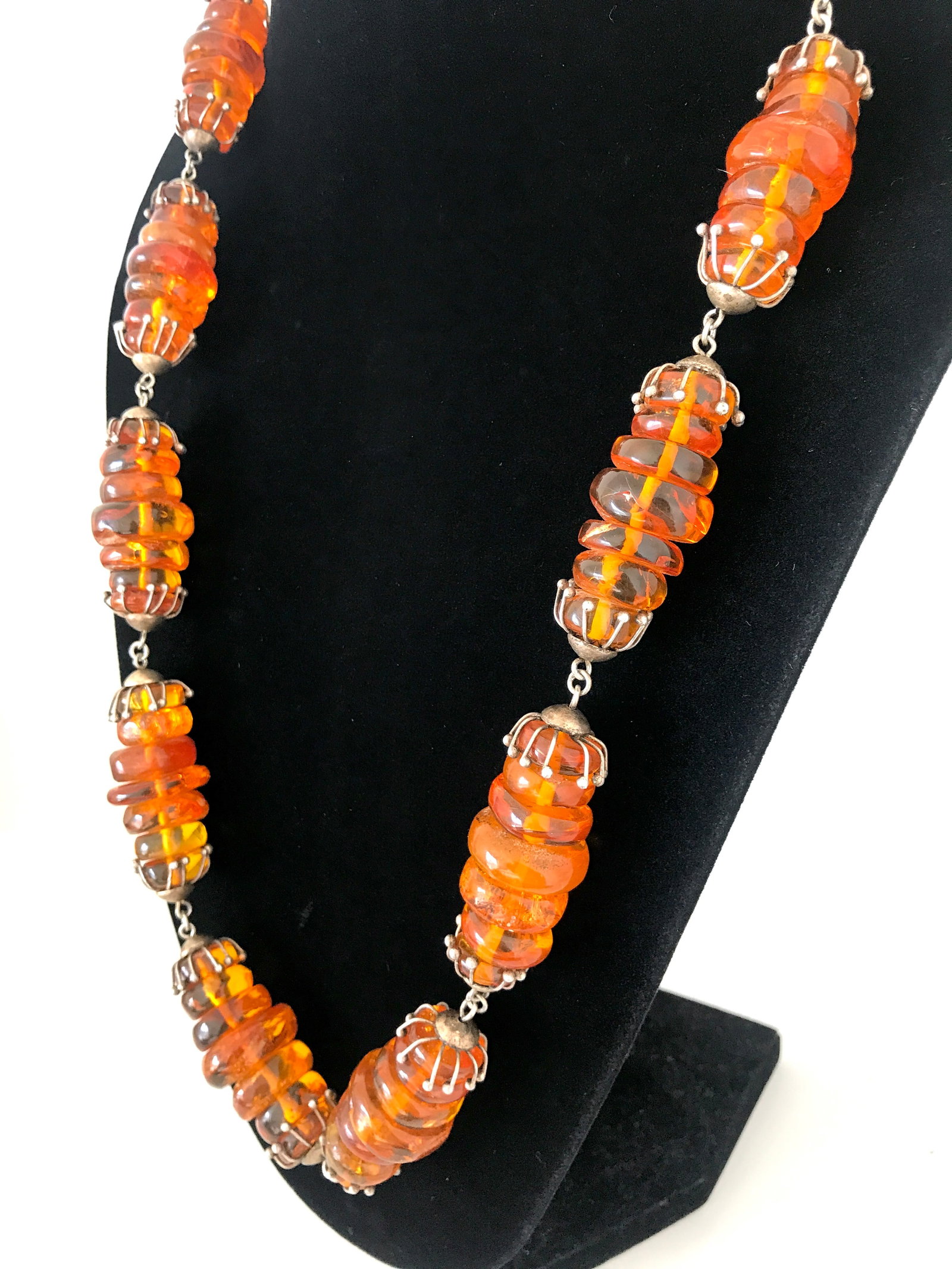Stunning Vintage Amber Necklace made from Oval shaped Amber beads - 9
