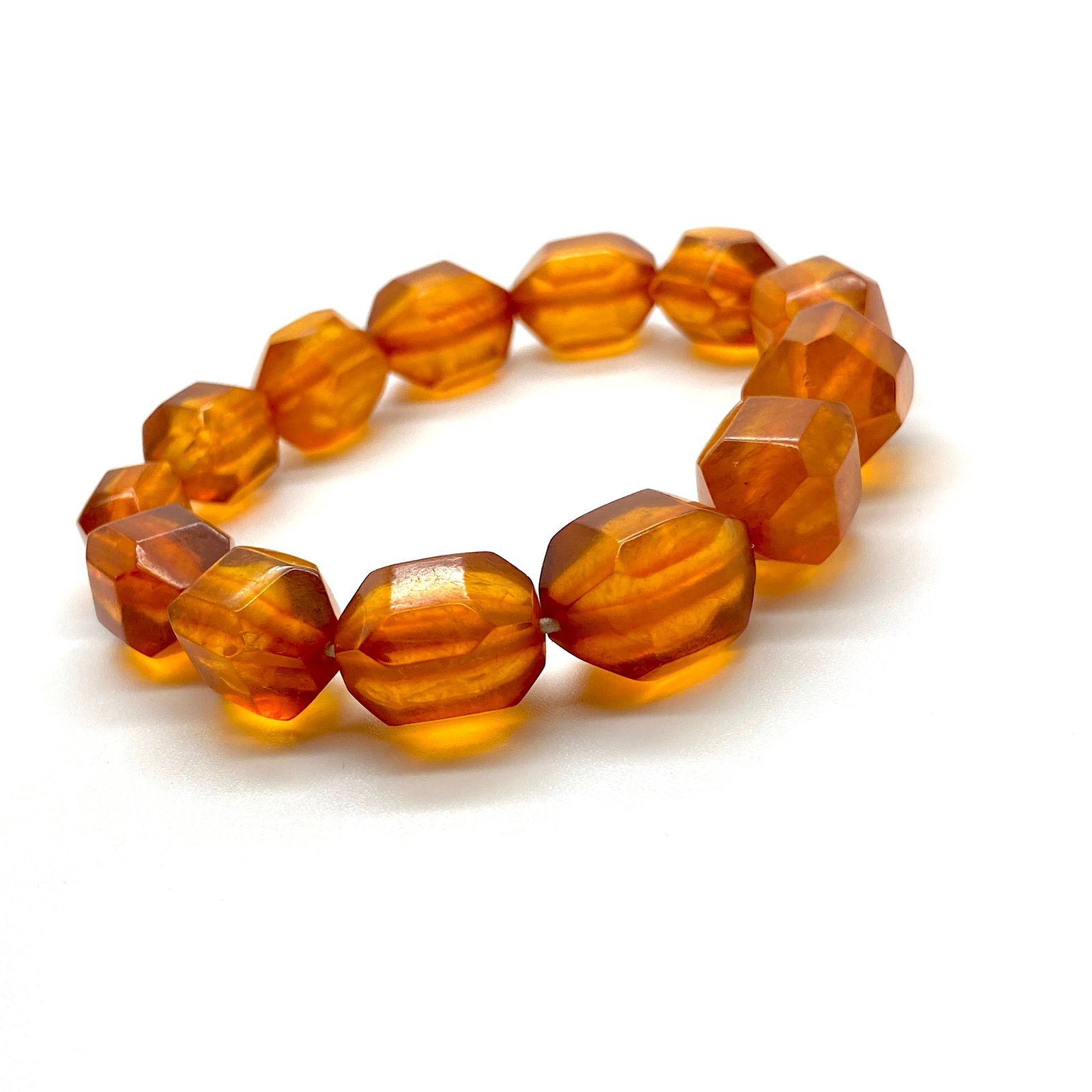 Marvellous Amber Bracelet made from Barrel shaped Amber beads - 7
