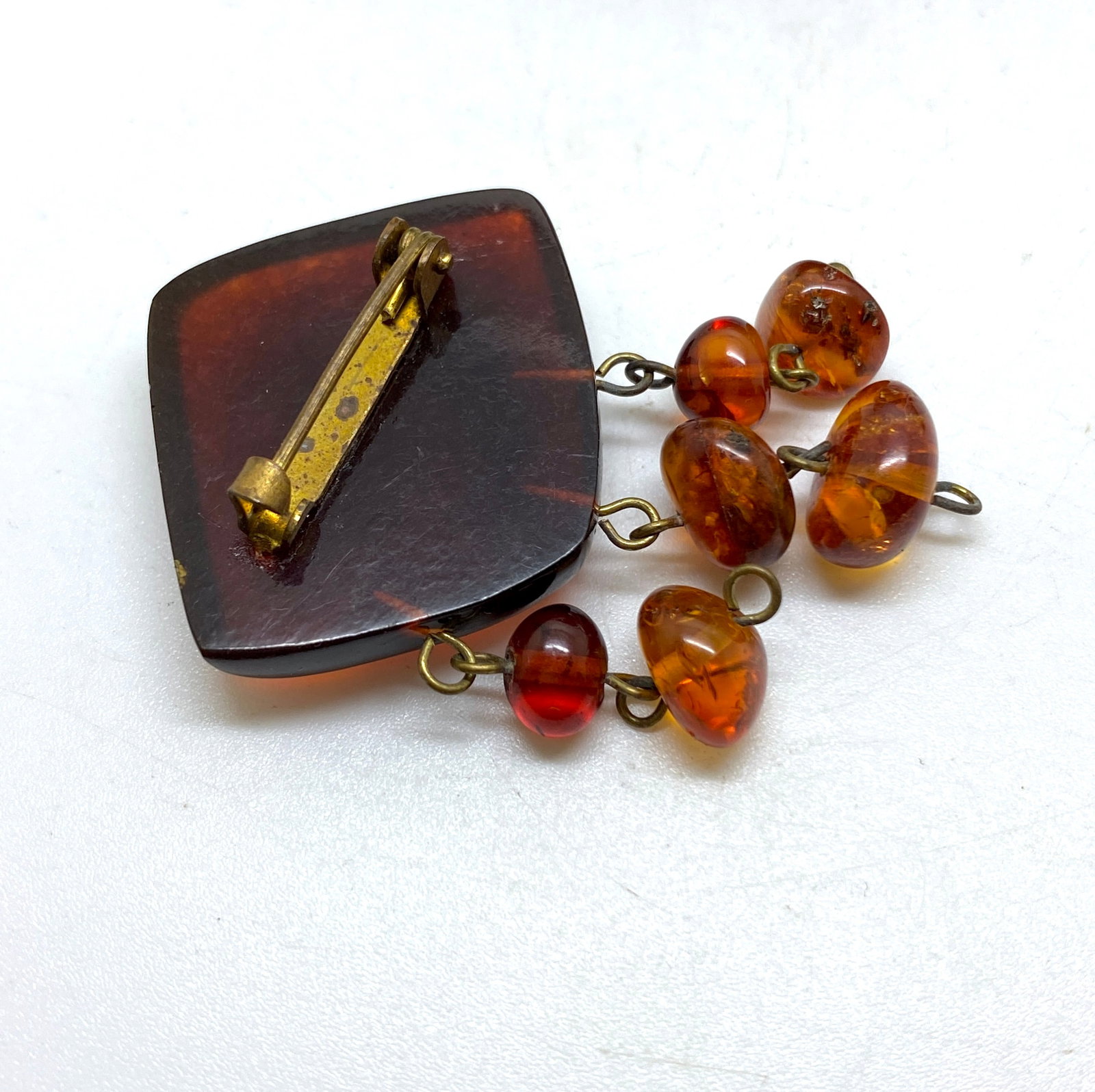 Grand Vintage Amber Brooch - 4