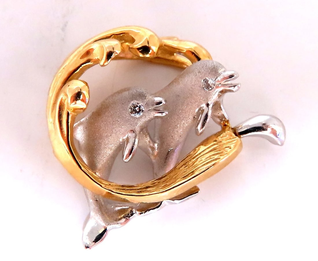 .04ct Natural Diamonds Dolphin Pendant 3D 14kt Gold**: Title: .04ct Natural Diamonds Dolphin Pendant 3D 14kt Gold** Description: Dolphins Motif Pendant .04ct. Diamonds cluster All diamonds: full cut & rounds H color, Vs-2 clarity. 14kt. white gold. 4.8