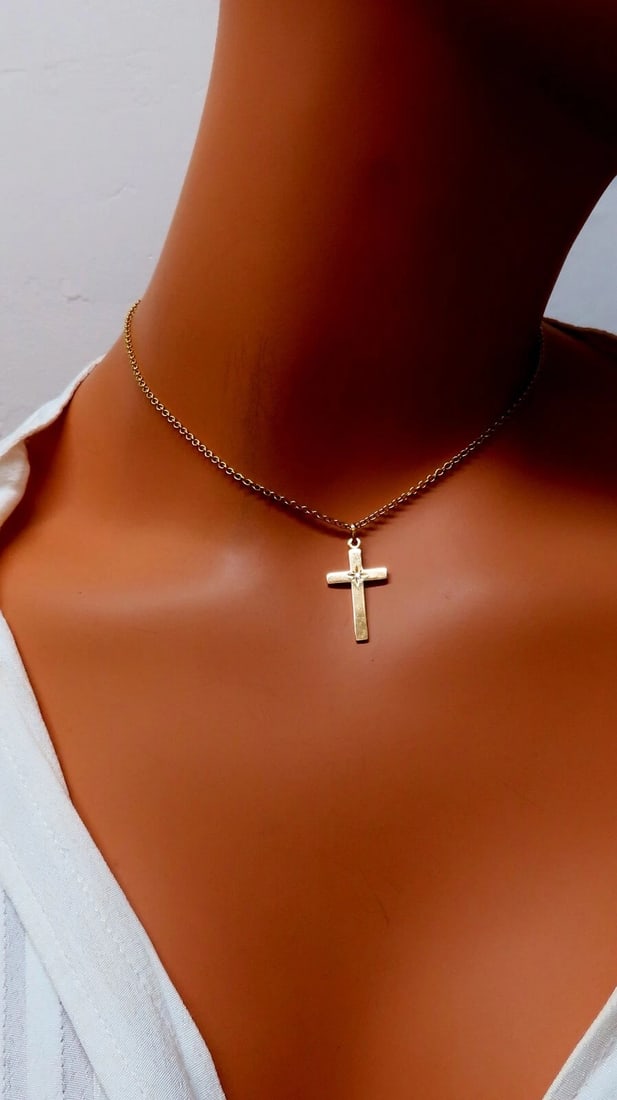 14kt gold cross diamond pendant 14kt 14 inch** - 7