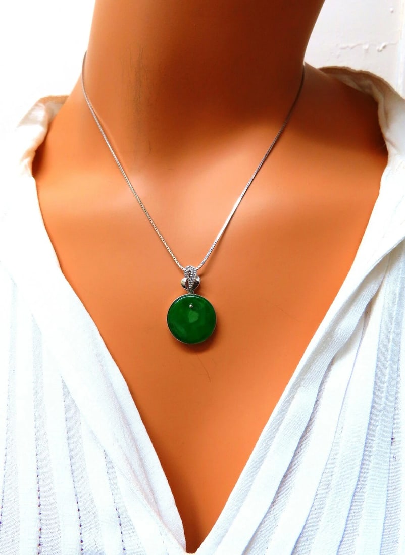 GIA Certified Natural Green Jade Necklace 18Kt** - 6