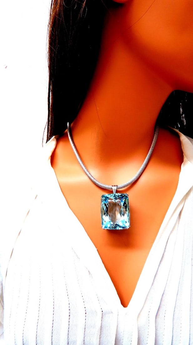 GIA Certified Natural 140.01ct Aquamarine Diamonds Necklace 18kt & Plat** - 9