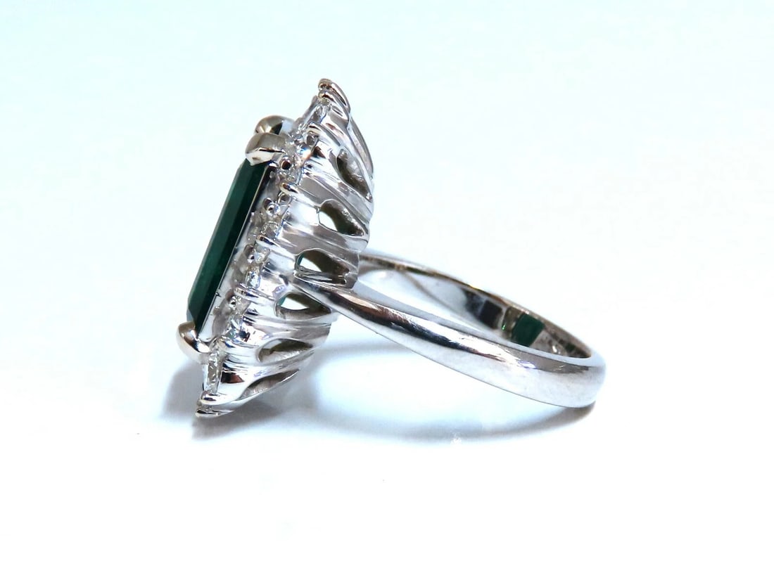 GIA Certified 6.26ct natural green emerald diamonds ring 18kt Halo Prime** - 2