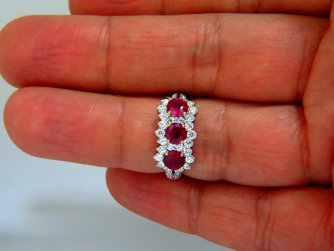 2.52ct natural vivid red ruby diamonds ring 14kt three stone halo class** - 6