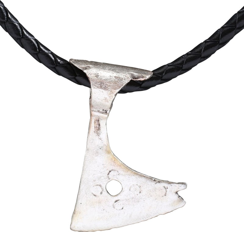 FINE VIKING VOTIVE AXE NECKLACE, C.850-1050 AD (1 of 8)